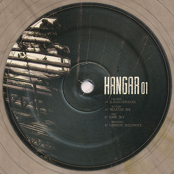 Hangar01