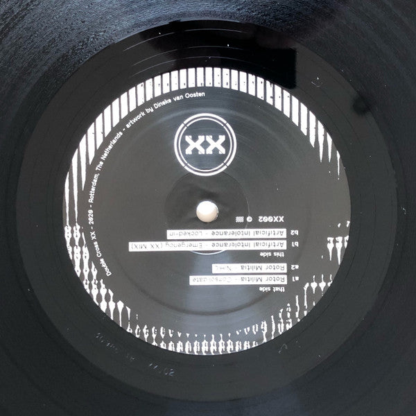 Double Cross 002